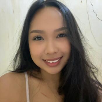 Babysitter in Lapu-Lapu City: Erica