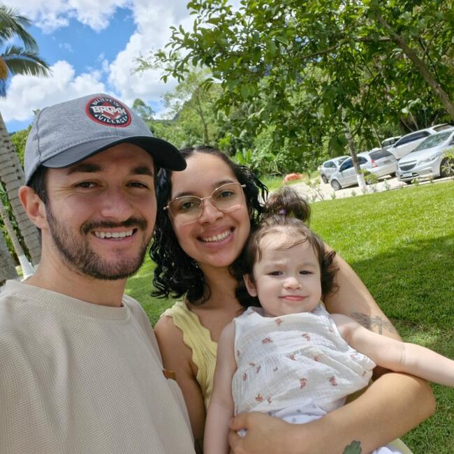 Emprego de babá em Brusque: Maxia