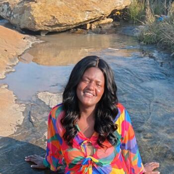 Nanny in Middelburg: Esihle