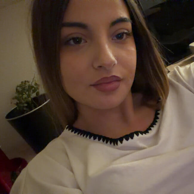 Babysitter in Saint-Amand-les-Eaux: Thallya