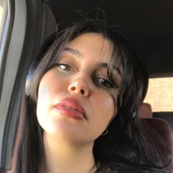 جليسة أطفال في Tamesna: Oumaima