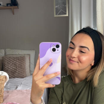 Baby-sitter Petite-Forêt: Yaele