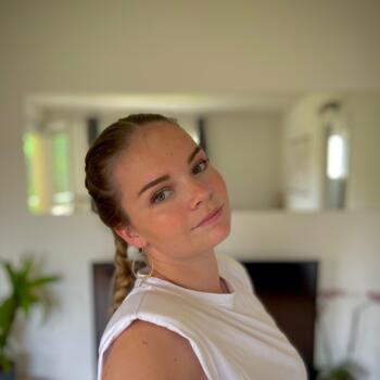 Babysitter Savigné-l'Évêque: Maëva