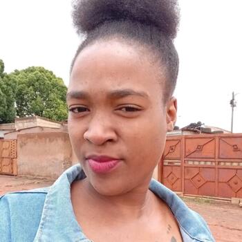 Babysitter in Tembisa (Gauteng): Athini