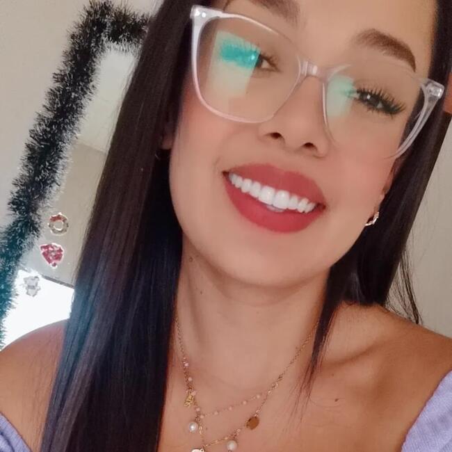 Babysitter in Cartago: Priscilla