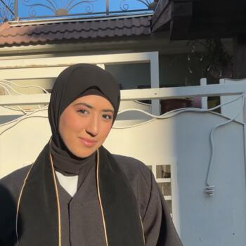 Babysitter Haifa: Adan