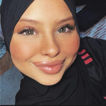 Babysitter in Schaarbeek: Suhaila