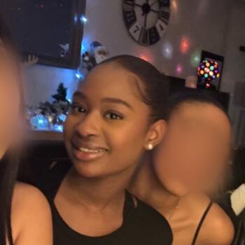 Babysitter in Draveil: Alyma