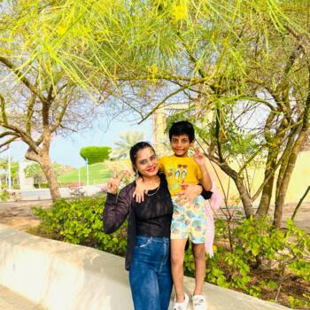Babysitting job in Jeddah: babysitting job Amit