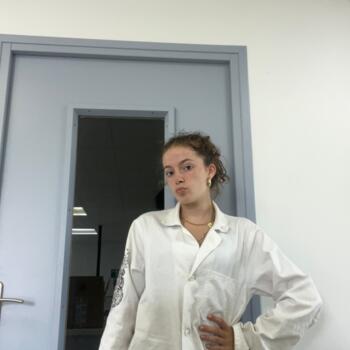 Babysitter in Noyant: Leonie