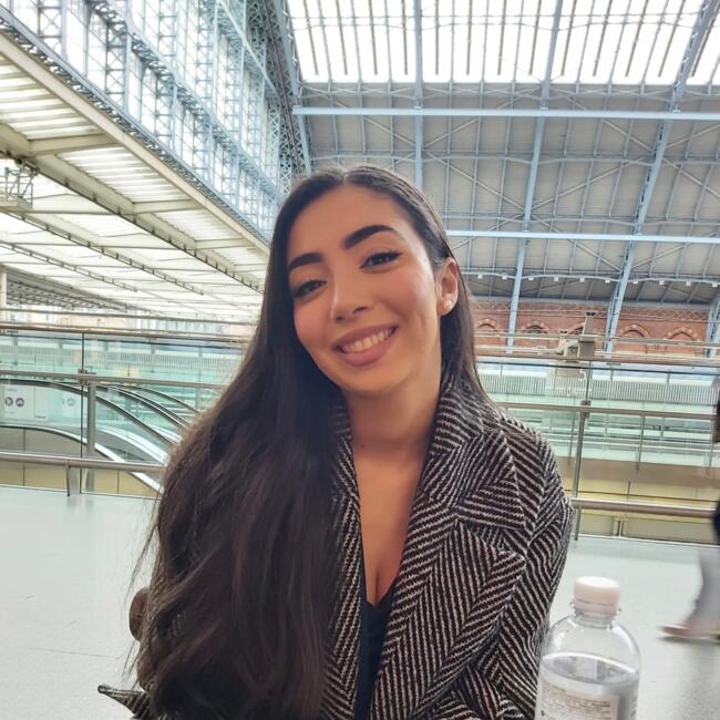 Babysitter in London: Christina