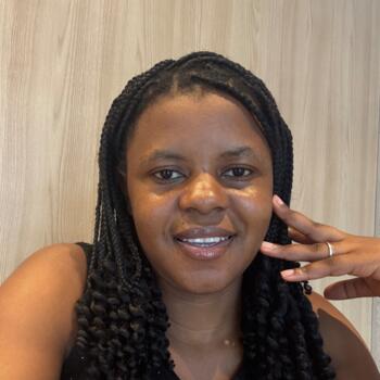 Babysitter in Dubai: Solange veweyn