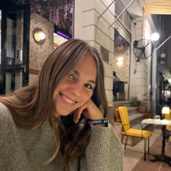 Babysitter στην περιοχή Ελληνικό: ΕΡΙΚΑ ΑΓΑΠΗ