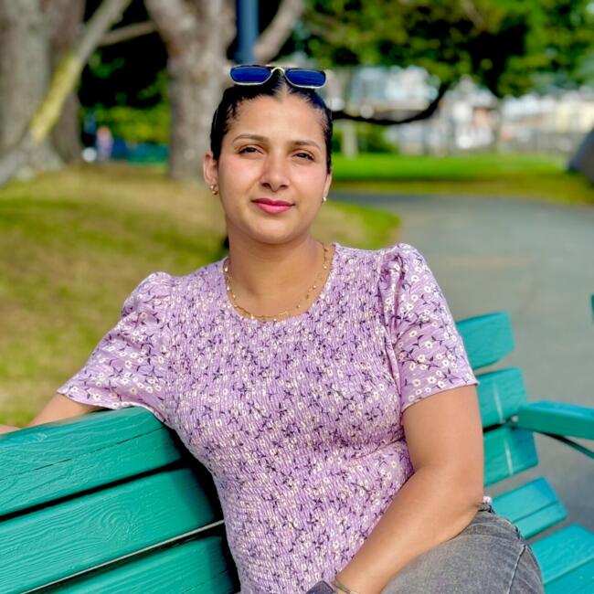 Baby-sitter in Dartmouth: Gurjit