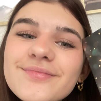 Babysitter in Limoges: Marie