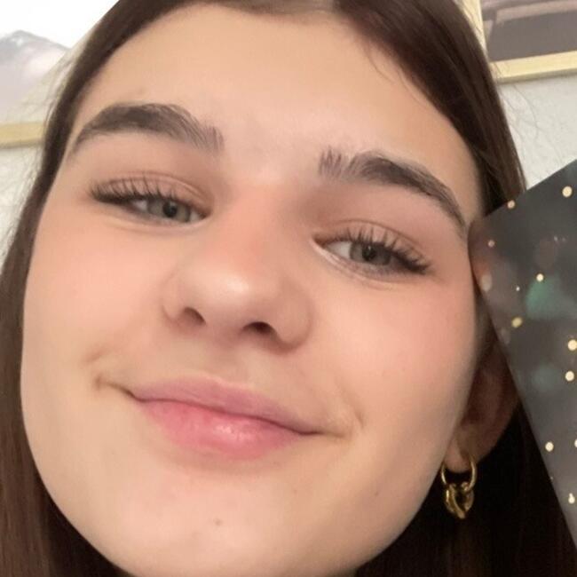 Babysitter in Limoges: Marie