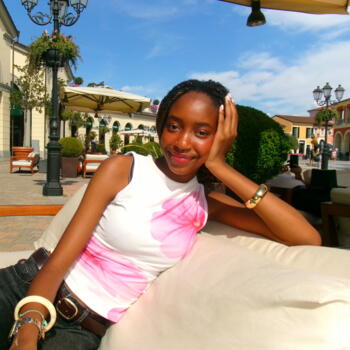 Babysitter in Caluire-et-Cuire: Daniela