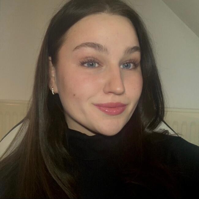 Babysitter in Potsdam: Julia Marie