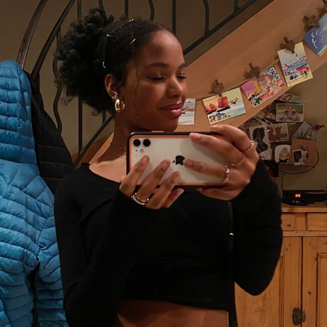 Babysitter in Lyon: Sabrina