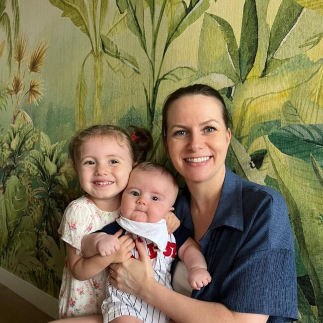 Emprego de babá em Curitiba: Elisiane