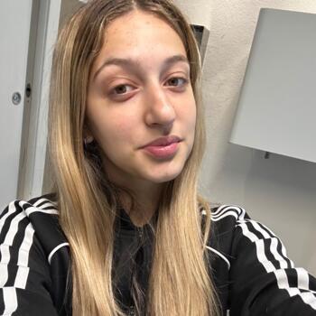 Babysitter a Morbegno: Carlotta
