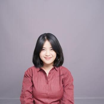 Babysitter in Jakarta: Nona