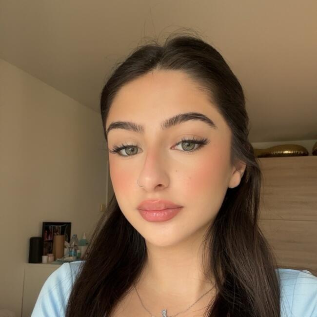 Baby-sitter in Zurich: Helin