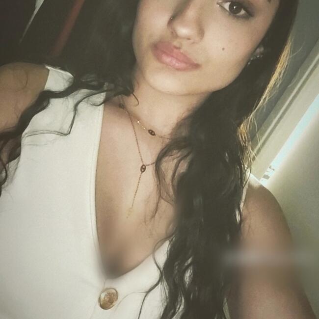 Babysitter in Genas: Flora