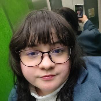 Babysitter in Curitiba: Isabel Caroline