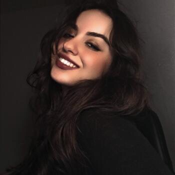 Babysitter in Prato: Camelia