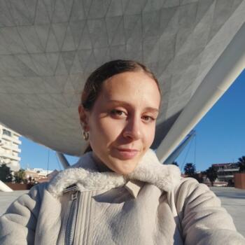 Babysitter in Richterswil: Ajda