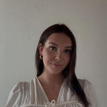 Babysitter in Rebstein: Jael