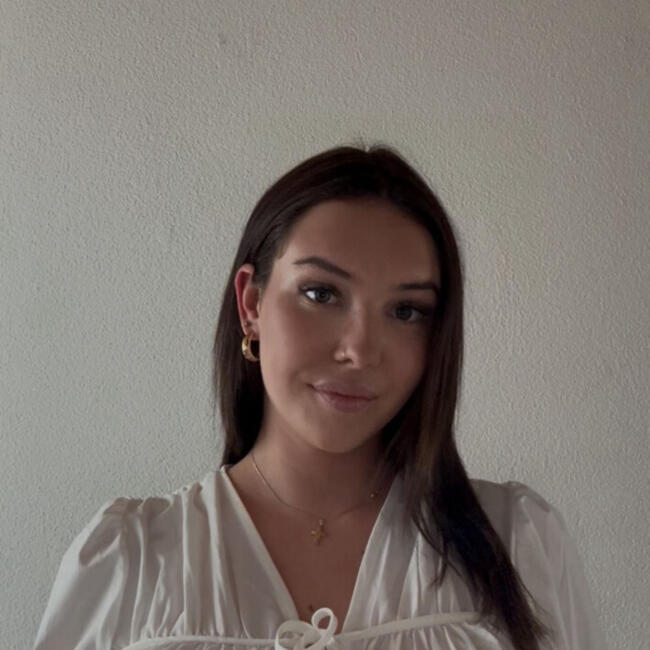 Babysitter in Rebstein: Jael