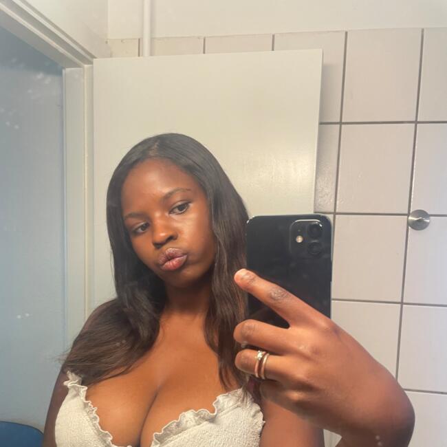 Babysitter in Kongens Lyngby: Nia