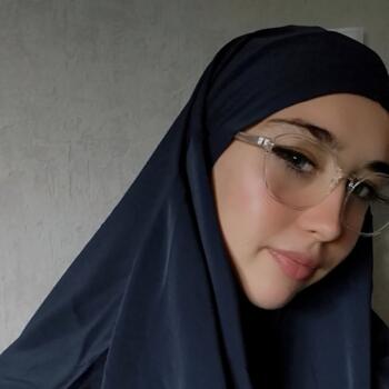 Babysitter Marseille: Mailys