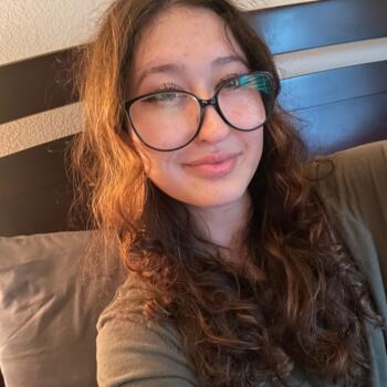 Babysitter San Antonio: Maddie