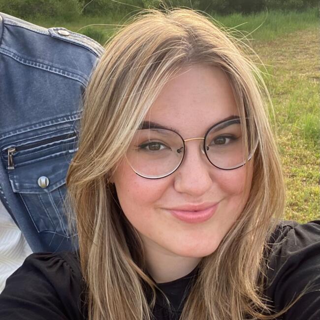 Oppas in Raamsdonksveer: Evi