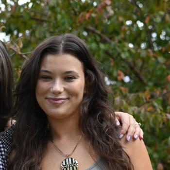 Babysitter Waimauku: Amethyst