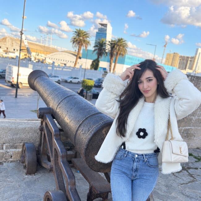 Babysitter in Casablanca: Benlakhdar
