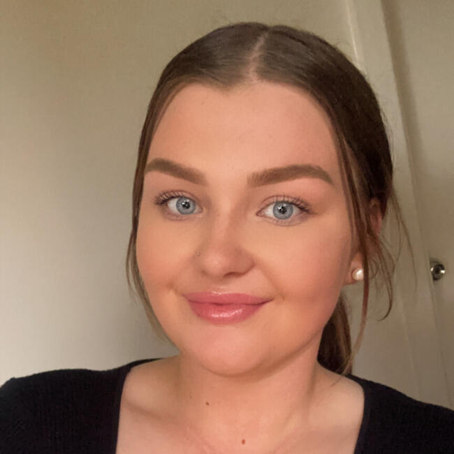 Babysitter in Richmond: Mikenzie