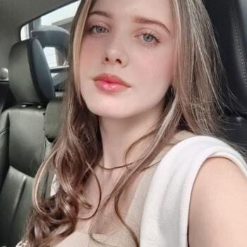 Babá em Araquari: Julia Klauberg