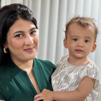 Babysitting job in Weatogue (Connecticut): babysitting job Farah