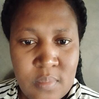 Nanny in Soweto: Xolisile