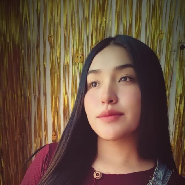 Babysitter in El Alto: Sara