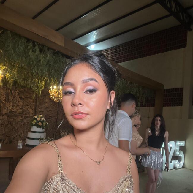 Babysitter in Mariano Roque Alonso: Analia