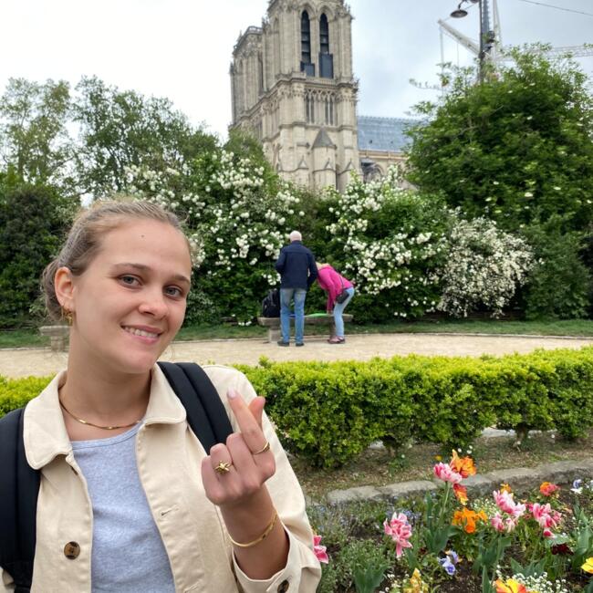 Babysitter in Londerzeel: Ella