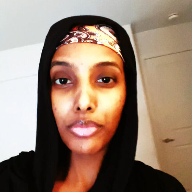 Babysitter in Orléans: Warsan