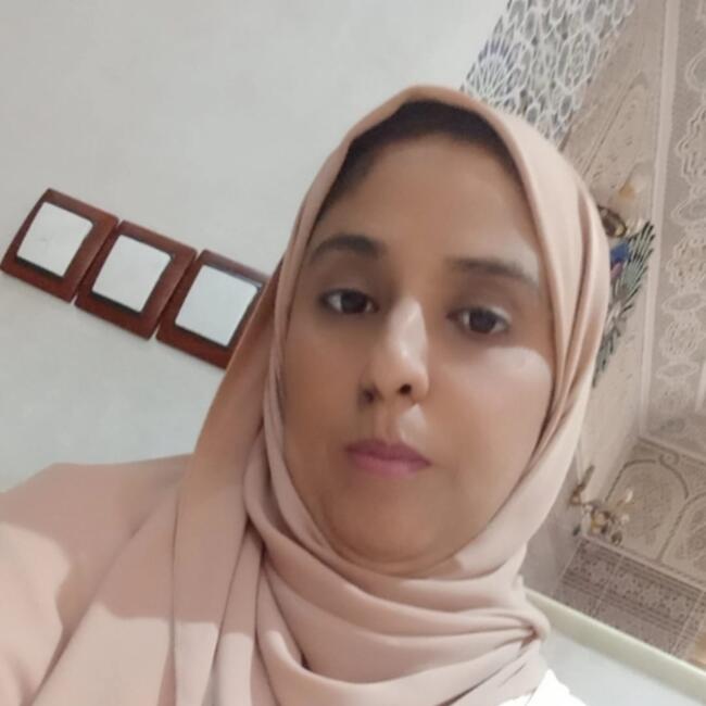 Babysitter in Casablanca: Noura