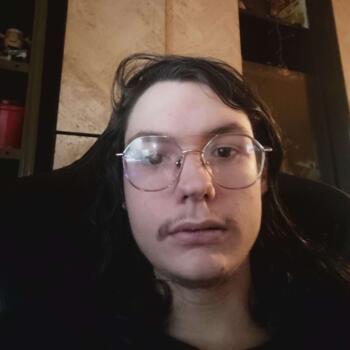 Babysitter in Hamilton: Kenneth