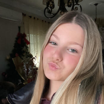 Baby-sitter in Grenade: Claudia